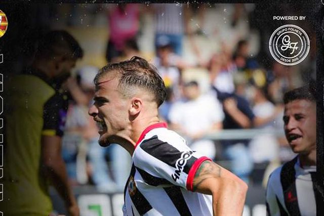 João Sidónio renova por uma temporada