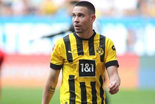 Raphael Guerreiro pode regressar ao futebol francês