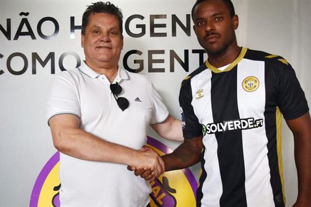 Oficial: Ulisses Rocha apresentado