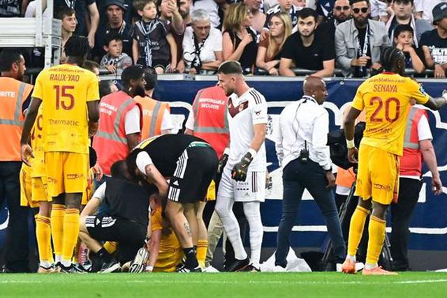 Bordéus castigado, equipa de Boloni sobe à Ligue 1