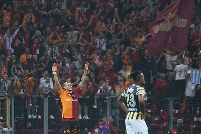 Oficial: Mauro Icardi em definitivo e a preço de saldo