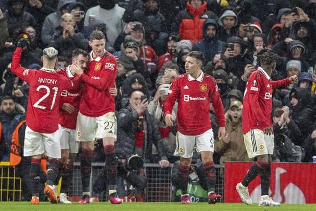 Adepto banido quatro anos devido a 't-shirt' a ironizar com tragédia de Hillsborough