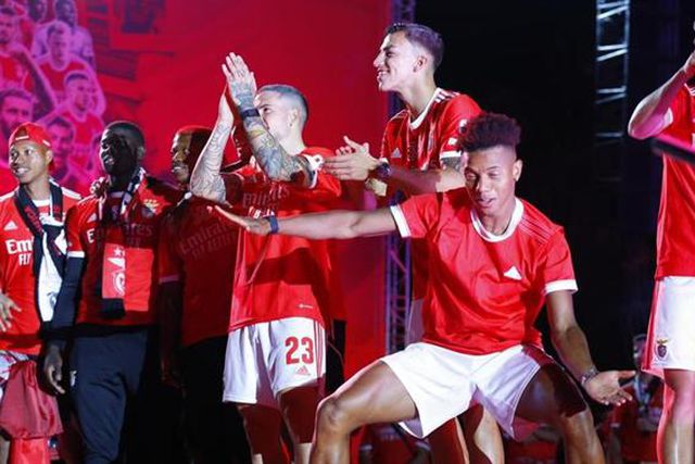 David Neres com processo disciplinar!