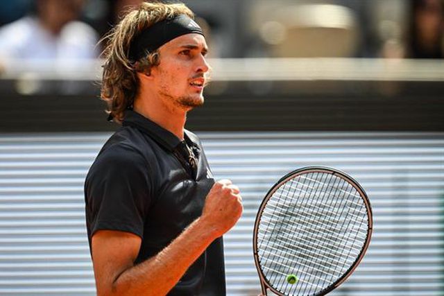 Roland-Garros: Zverev nas meias-finais pelo terceiro ano seguido