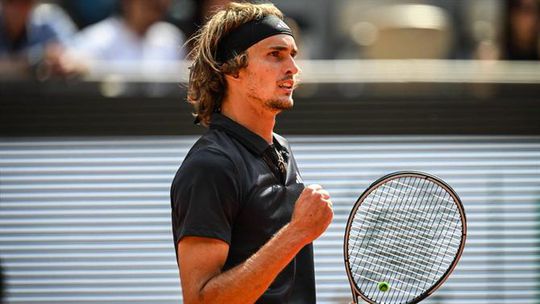 Roland-Garros: Zverev nas meias-finais pelo terceiro ano seguido