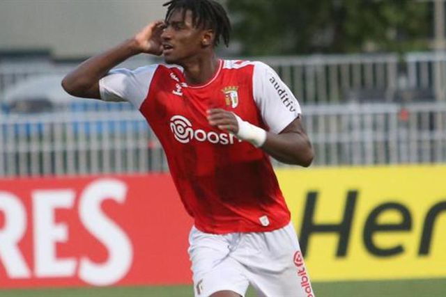 Soumaré e Roger dão o salto