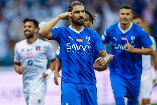 Rúben Neves marca na vitória da equipa de Jesus (veja os golos)