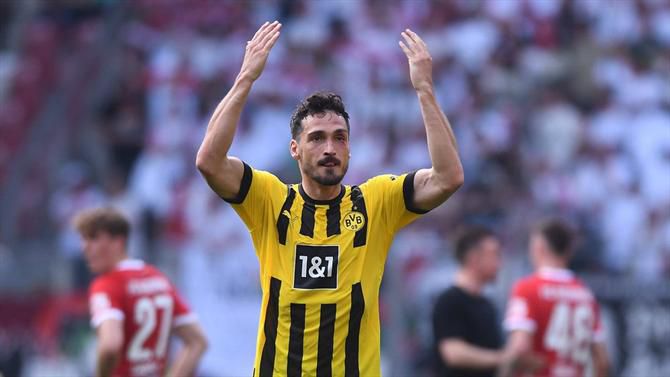 Oficial: Mats Hummels renova contrato até 2024