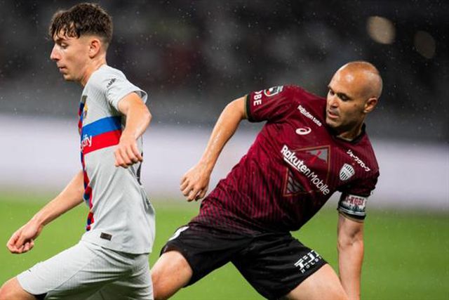 Barcelona vence Vissel Kobe na homenagem a Iniesta (veja os golos)