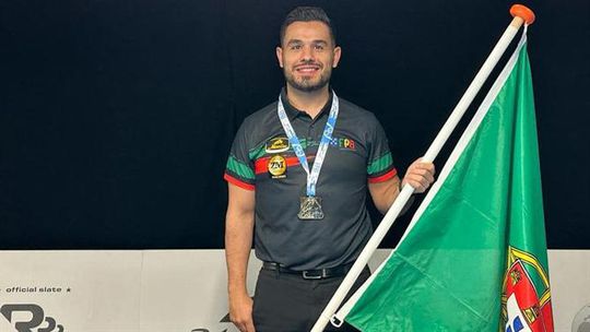 João Grilo dá duplo bronze a Portugal no EuroTour de pool de Tampere