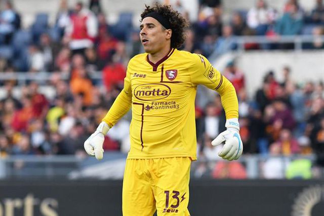 Paulo Sousa pode perder guarda-redes para o PSG