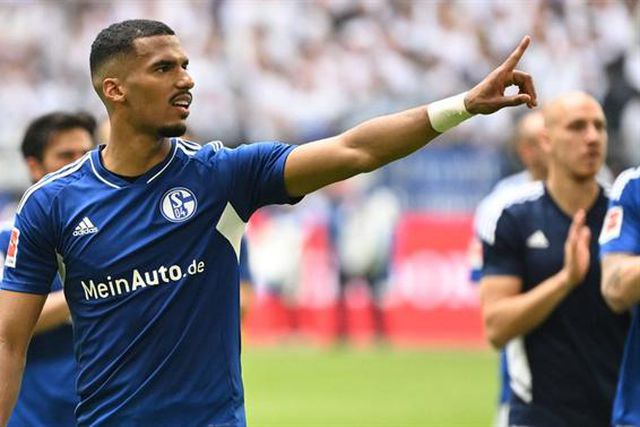 Oficial: Moritz Jenz assina até 2027