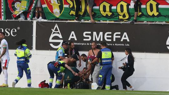 Susto com adepto na bancada do Estádio José Gomes