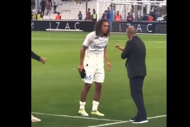 Casa foi assaltada e foi informado a meio do jogo (vídeo)