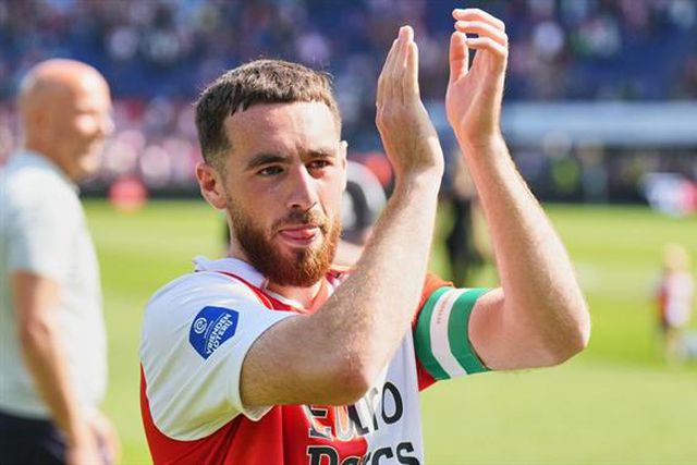 Kokçu despede-se do Feyenoord