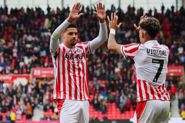 Estreia de sonho para André Vidigal no Stoke