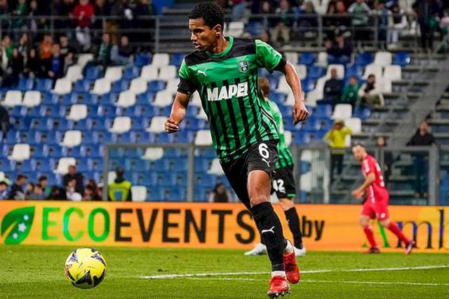 Oficial: brasileiro associado a águias e dragões é reforço