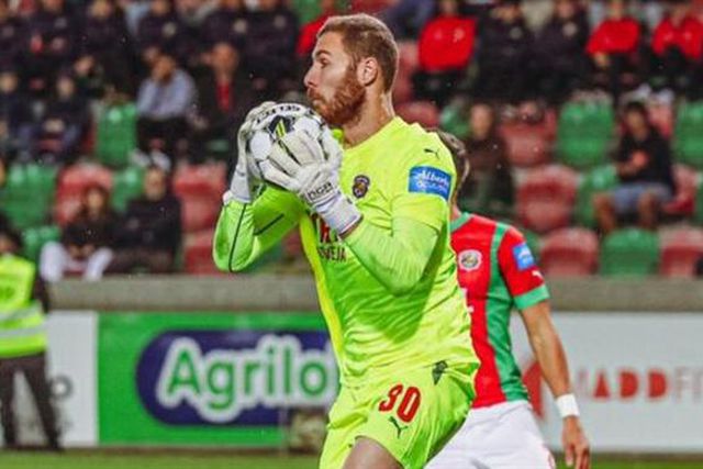 Oficial: Mais duas rescisões nos verdes e rubros