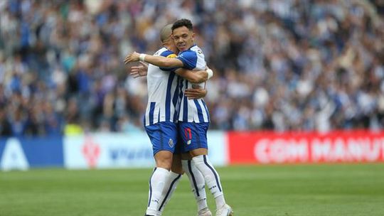 O golaço anulado a Pepê no Dragão (vídeo)