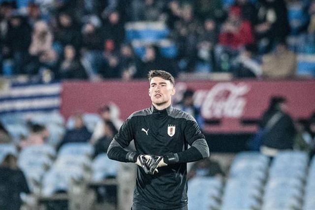 Franco Israel dispensado da seleção do Uruguai