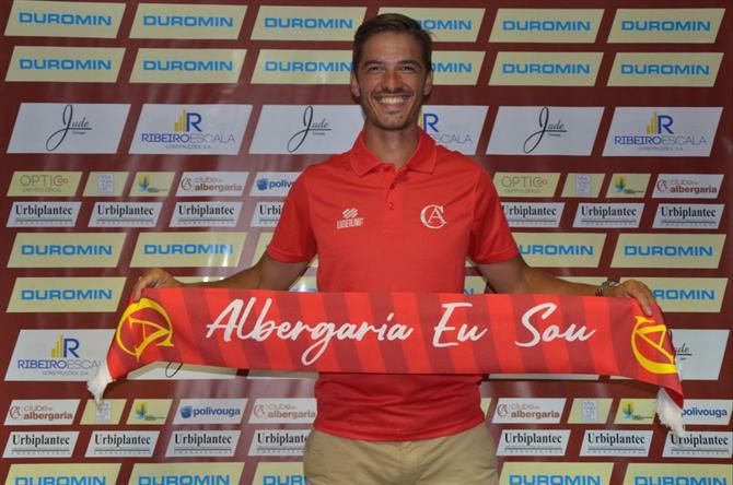 Carlos Santos assume direção desportiva do Albergaria 