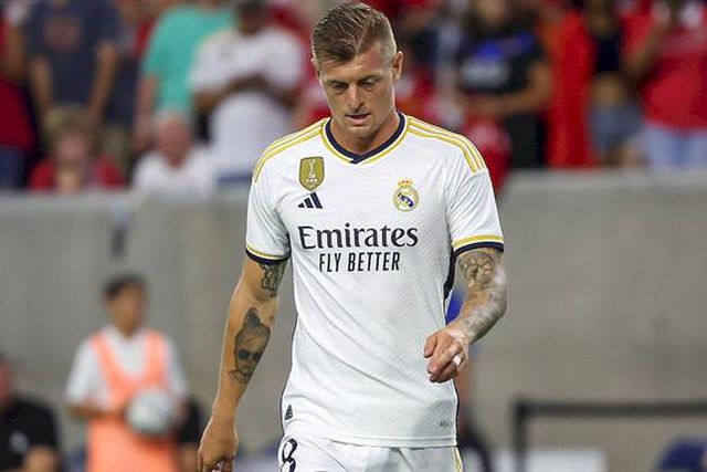Kroos elogia Guler: «Tem a mentalidade de aprender»