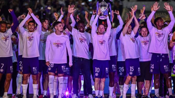 Toulouse anuncia saída e homenagem a quatro jogadores