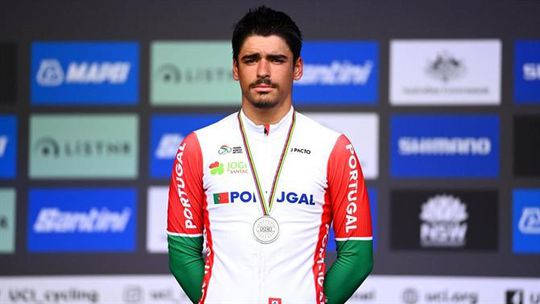 António Morgado reforça legião portuguesa na UAE Team Emirates