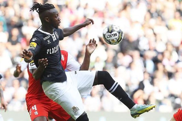 Foi este o jogo com mais tempo útil na jornada 33