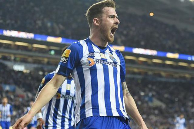 Dois clubes espanhóis interessados em Toni Martínez