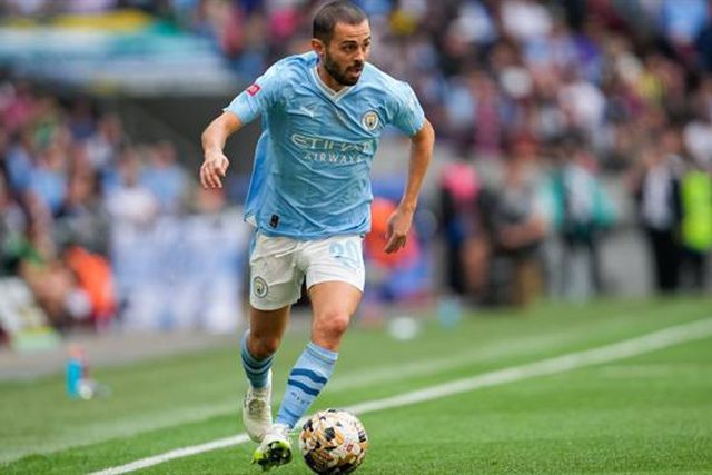 Man. City foi perentório perante a primeira proposta por Bernardo Silva