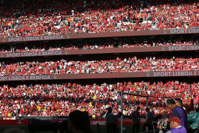 Milhares em lista de espera por um lugar anual