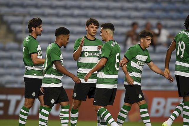 Trincão abre o marcador assistido por Chermiti (vídeo)