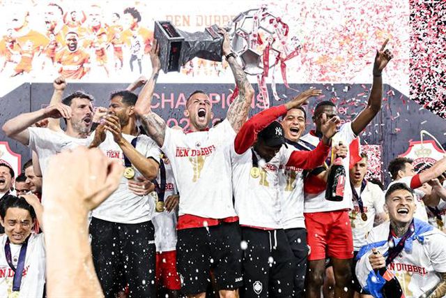 O golo que valeu o título do Antuérpia... aos 90+4!