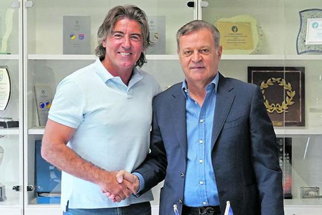 Sá Pinto no APOEL para ser campeão