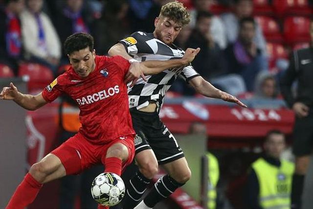 Bilel não renova com os galos