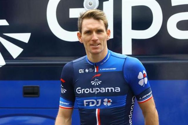 Arnaud Démare desolado por não ir ao Tour