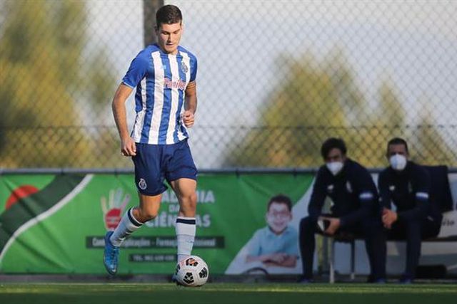 David Vinhas cedido ao Vianense