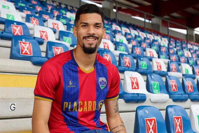 Oficial: Paulo Victor até 2027