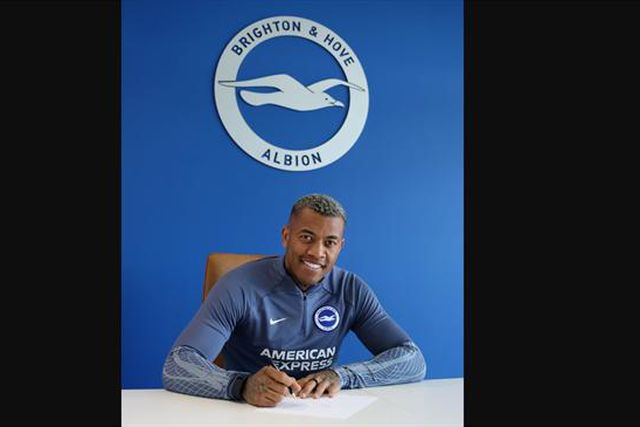 Oficial: Brighton anuncia novo central