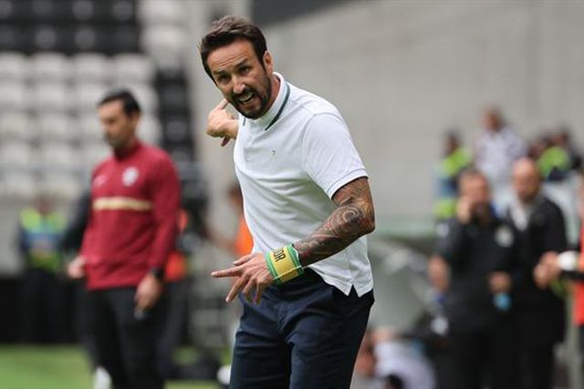 «É uma falta de respeito, há coisas no futebol português que não têm explicação»