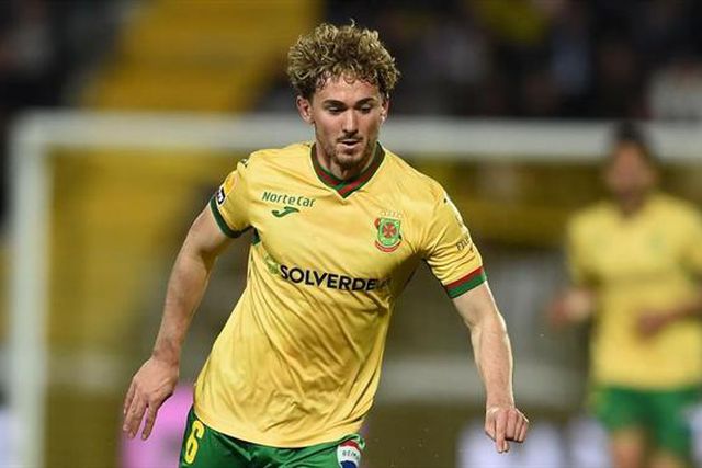 Holsgrove com muito mercado