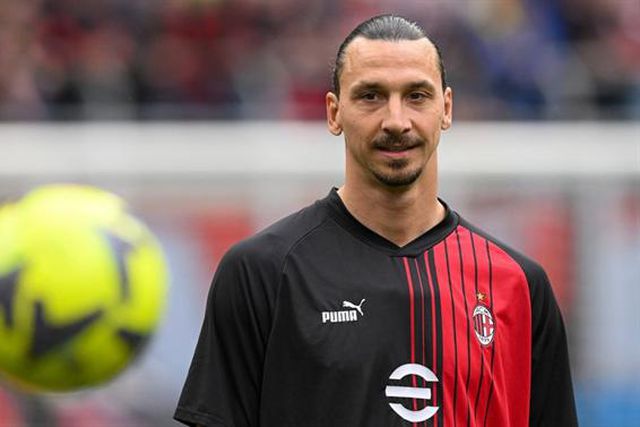 Ibrahimovic sobre o futuro: «Deram-me um papel e assinei…»