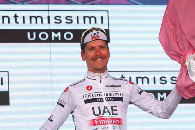 Giro: Thomas e Kamna apontam João Almeida como «favorito à vitória»