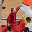 Mascote dos Heat desafia McGregor para combate (vídeo)