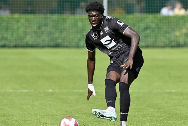 Giovani Bamba para o meio-campo