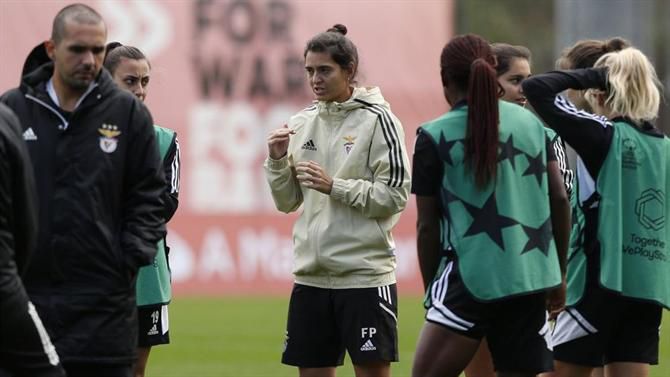 Cidade do Futebol recebe o 1.ª Encontro Nacional de Treinadoras