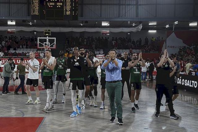 «Podíamos estar a ganhar por 2-0»