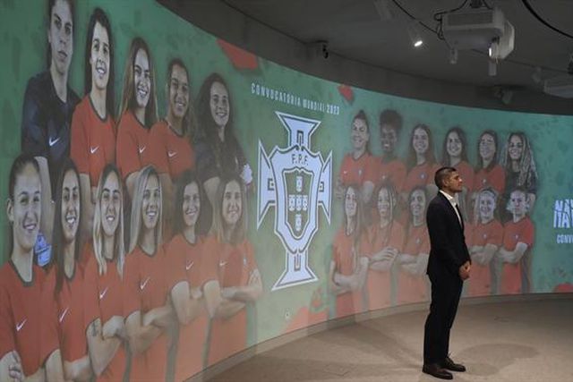 «Roberto Martínez desejou sorte e gosta de ver os nossos jogos»