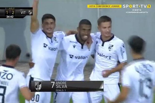 André Silva consuma a reviravolta no marcador com muita classe! (vídeo)